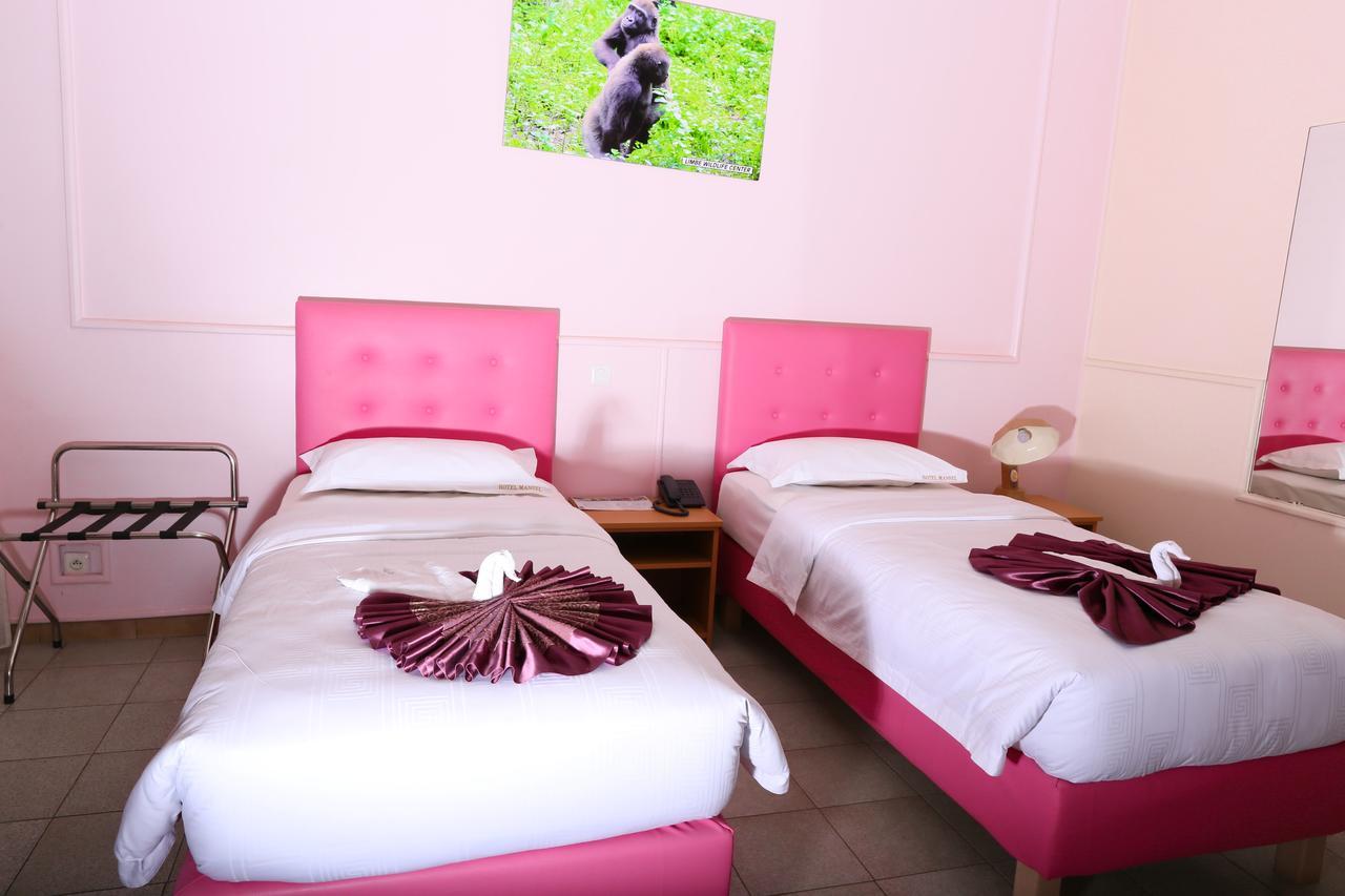 Hotel Mansel Yaoundé Екстериор снимка