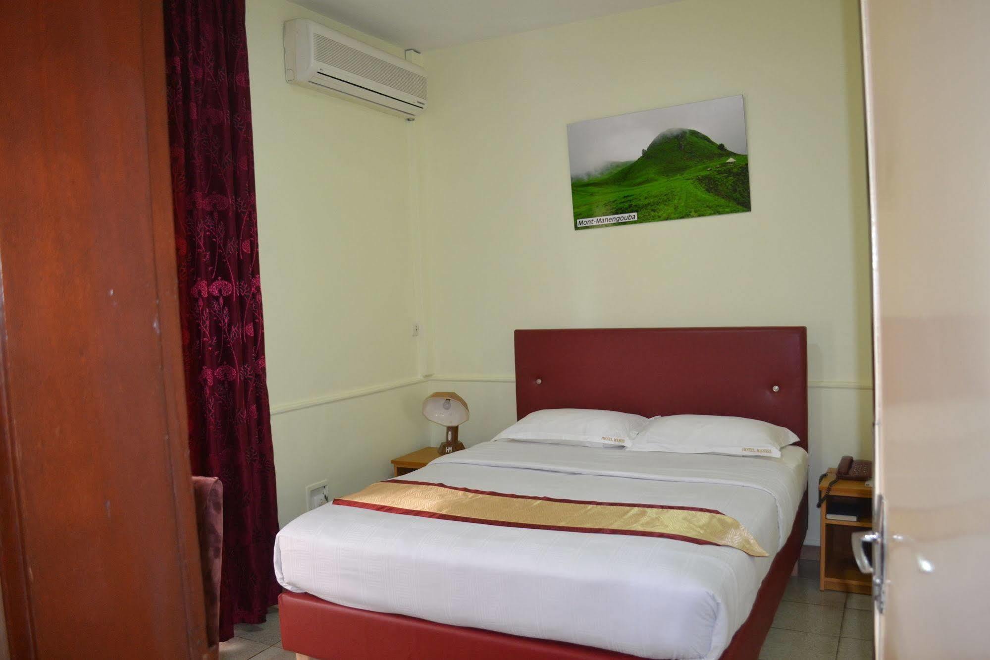 Hotel Mansel Yaoundé Екстериор снимка
